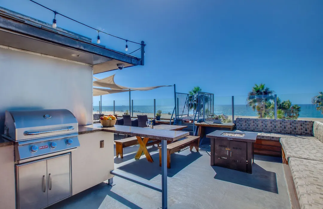 Venice Breeze Suites-1